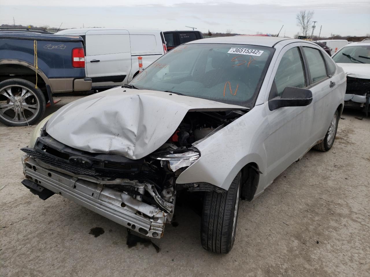 Photo 2 from auction – 2011 FORD FOCUS SE with VIN 1FAHP3FN6BW194431
