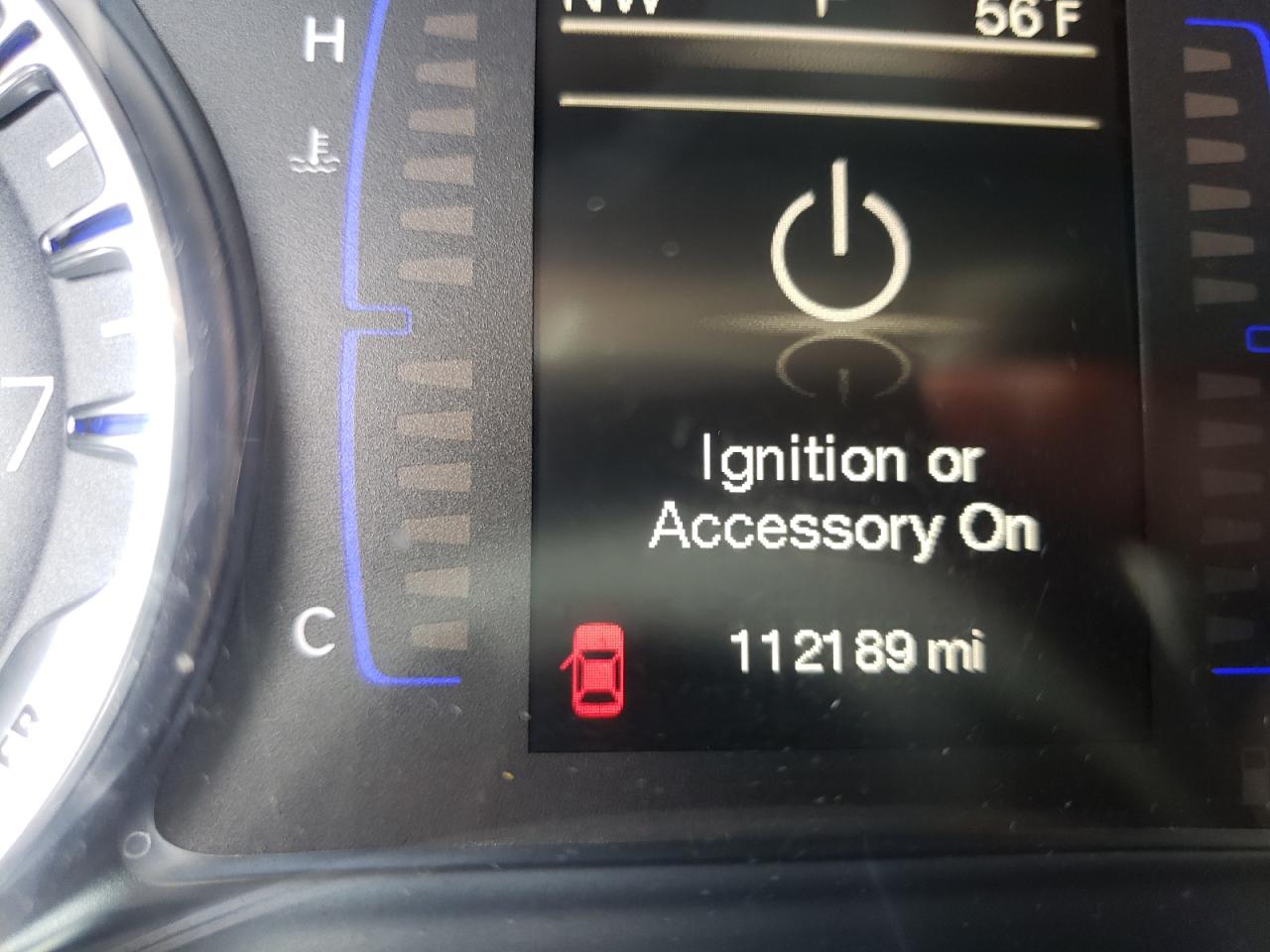 Photo 8 from auction – 2015 CHRYSLER 200 LIMITE with VIN 1C3CCCAB3FN671278