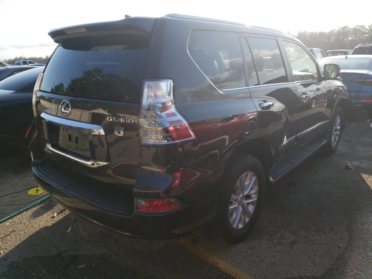 Photo 4 from auction – 2016 LEXUS GX 460 with VIN JTJBM7FX3G5126292