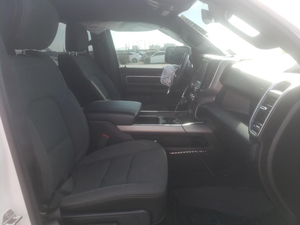 Photo 5 from auction – 2021 RAM 1500 BIG H with VIN 1C6RREFT4MN574998