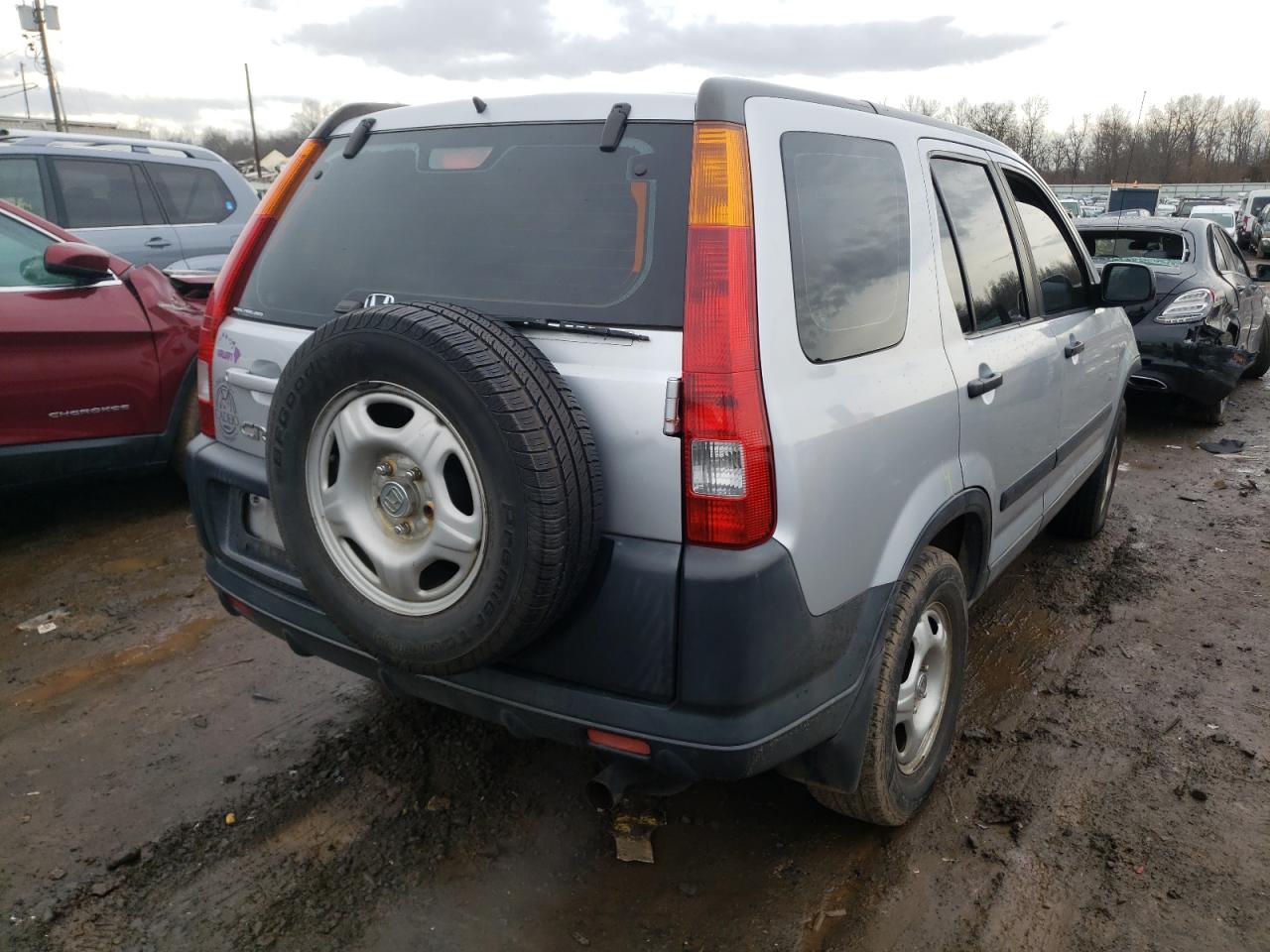 Photo 4 from auction – 2002 HONDA CR-V LX with VIN SHSRD78402U012433