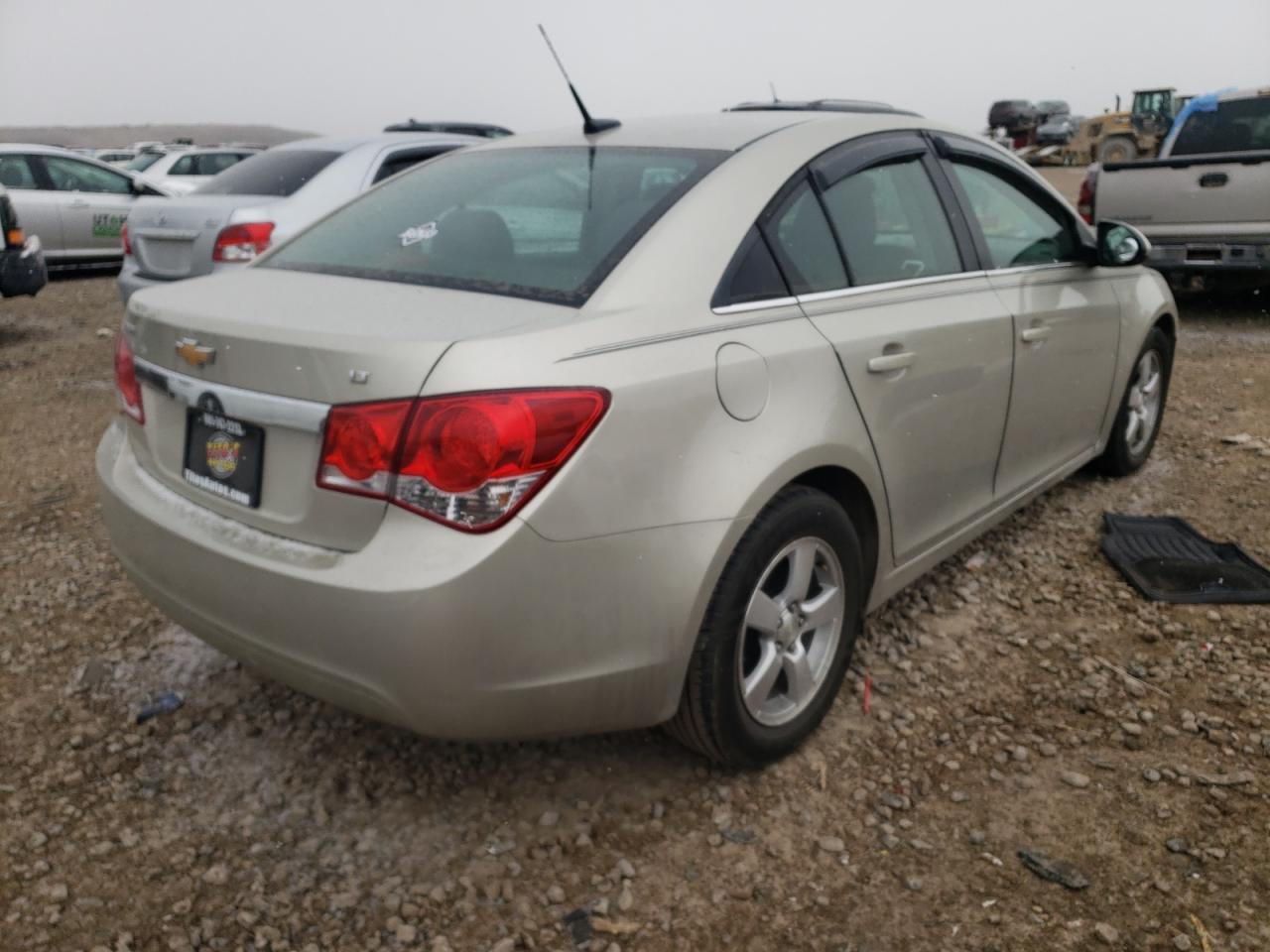 Photo 4 from auction – 2014 CHEVROLET CRUZE LT with VIN 1G1PC5SB8E7119293