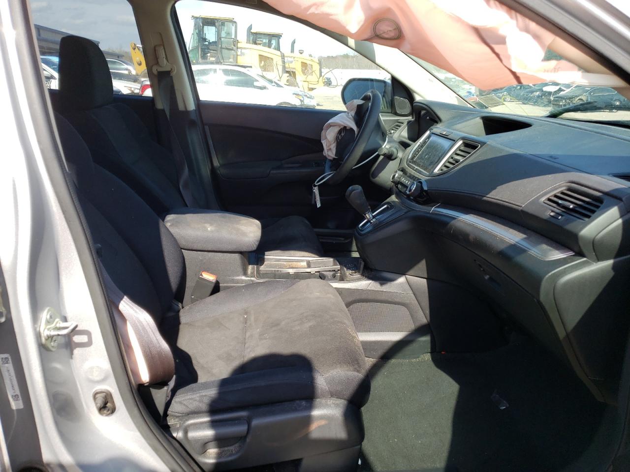 Photo 5 from auction – 2015 HONDA CR-V EX with VIN 5J6RM4H59FL027671