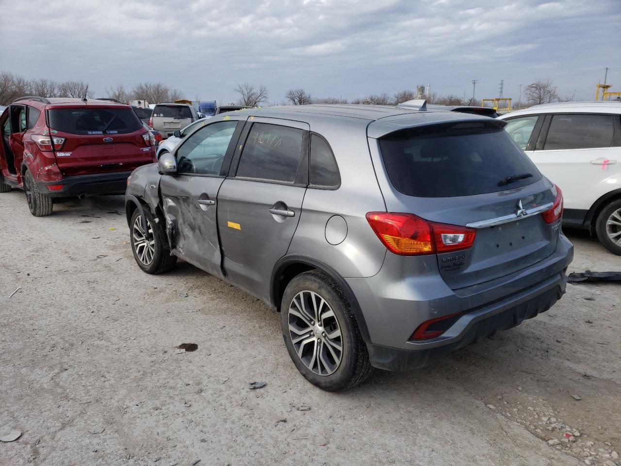 Photo 3 from auction – 2018 MITSUBISHI OUTLANDER with VIN JA4AP3AU8JU017071