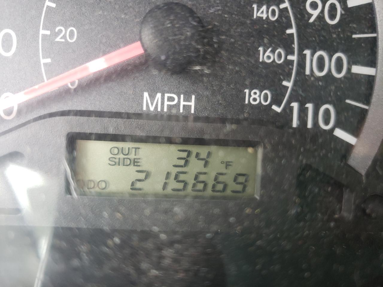 Photo 8 from auction – 2005 TOYOTA COROLLA CE with VIN 1NXBR32E35Z496951