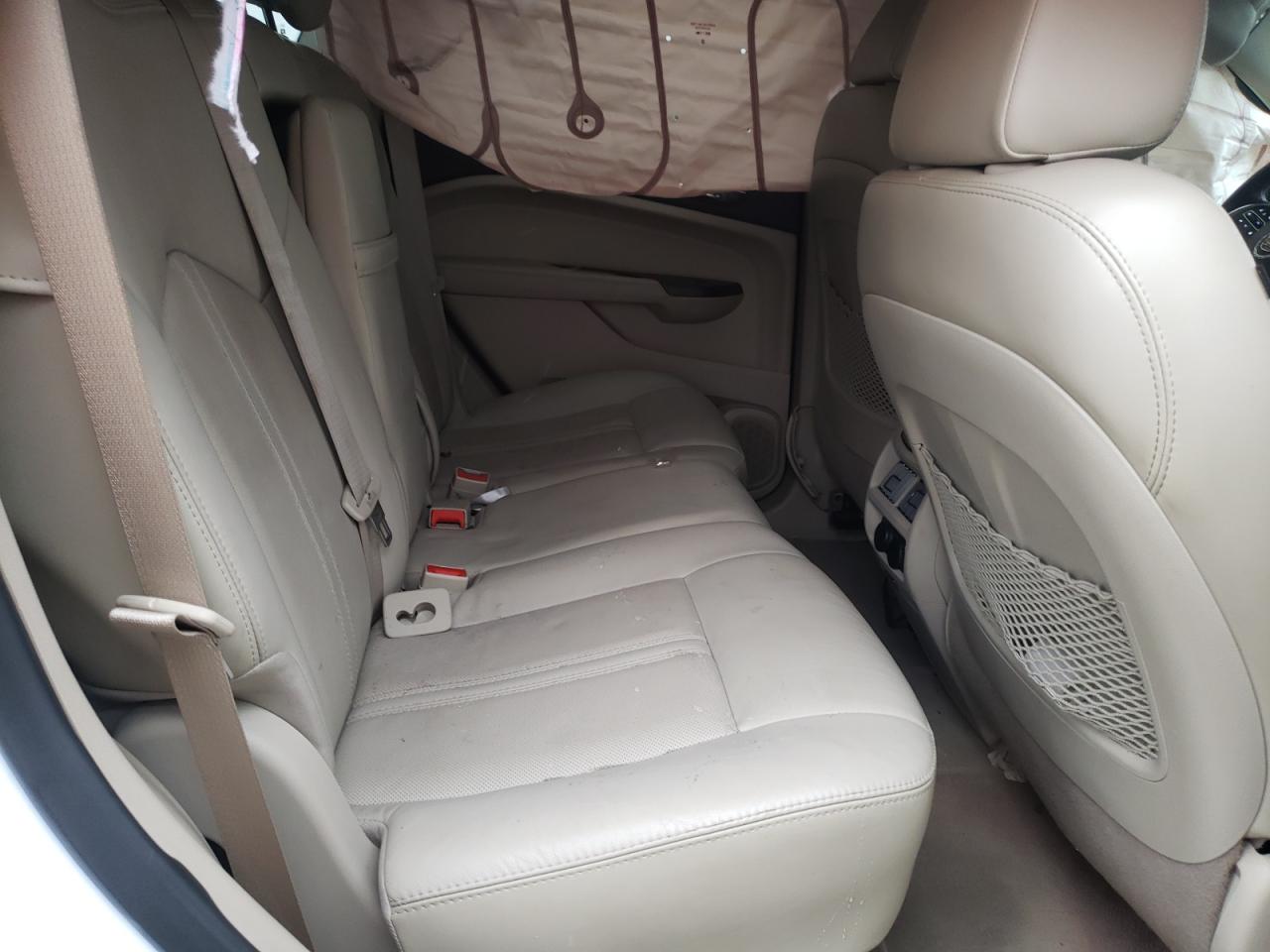 Photo 6 from auction – 2015 CADILLAC SRX PREMIU with VIN 3GYFNDE32FS594141