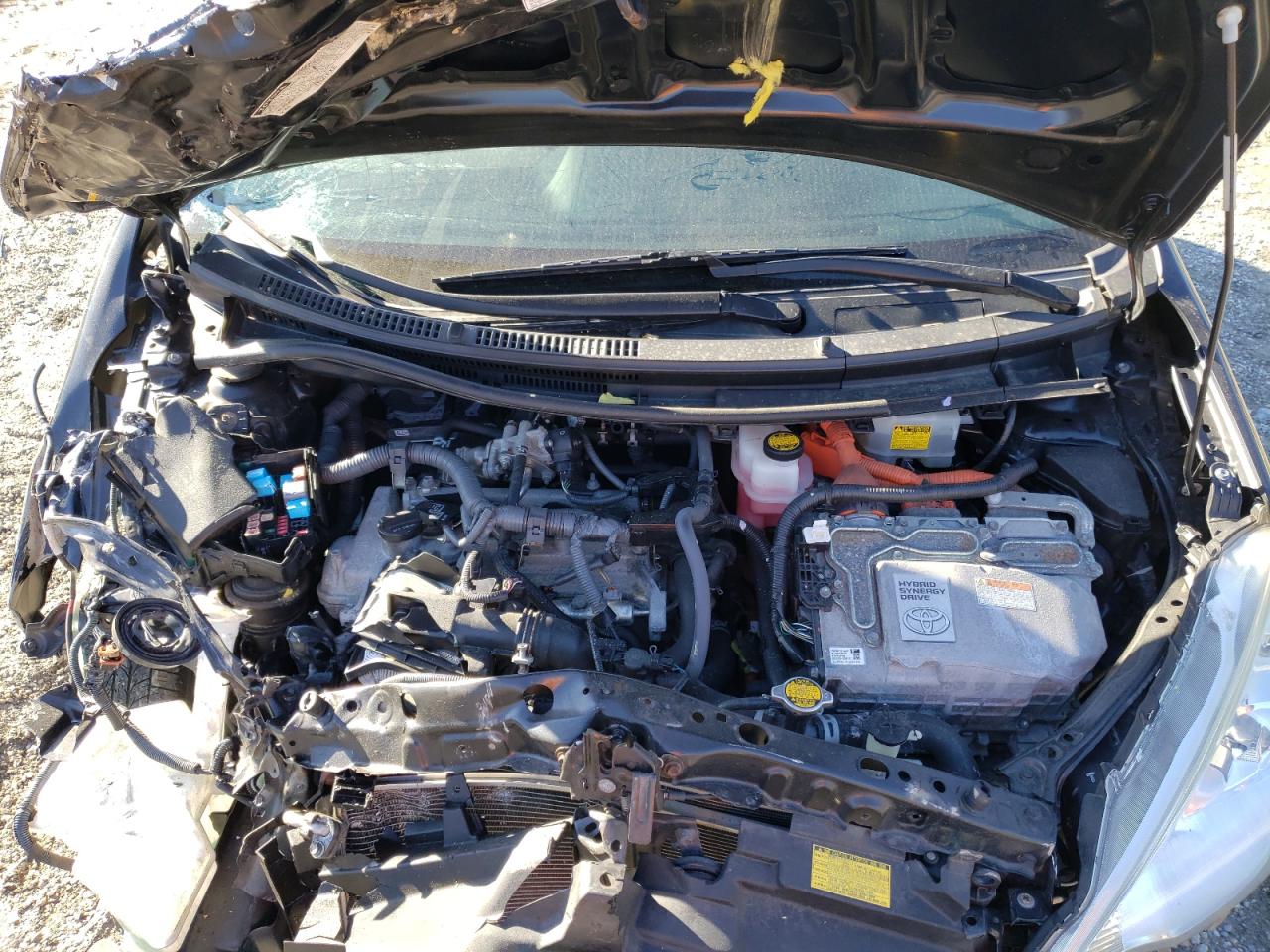 Photo 7 from auction – 2014 TOYOTA PRIUS C with VIN JTDKDTB34E1078756
