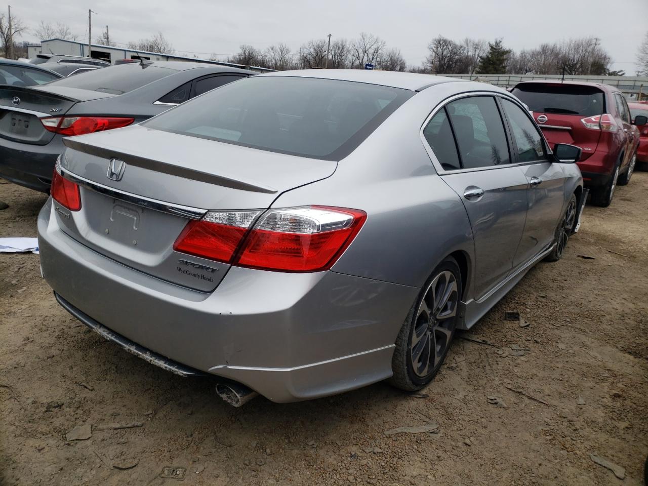 Photo 4 from auction – 2014 HONDA ACCORD SPO with VIN 1HGCR2F55EA235465