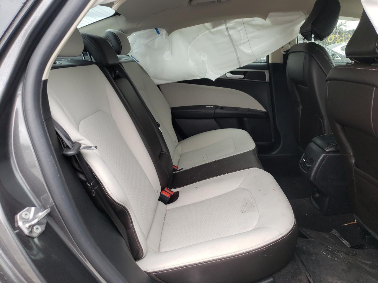 Photo 6 from auction – 2020 FORD FUSION SE with VIN 3FA6P0HD8LR246155