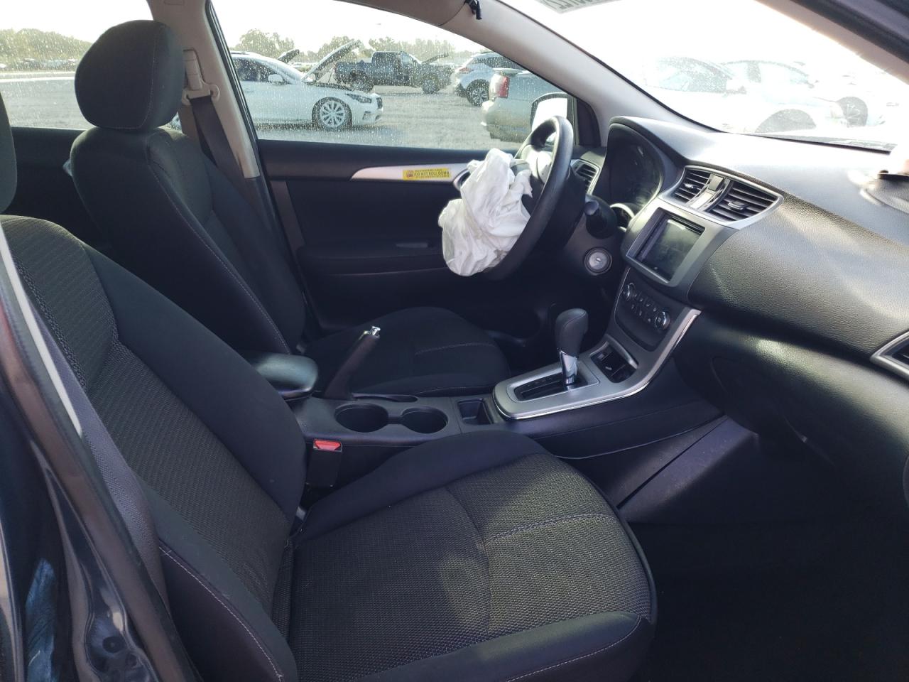 Photo 5 from auction – 2014 NISSAN SENTRA S with VIN 3N1AB7AP2EL683397