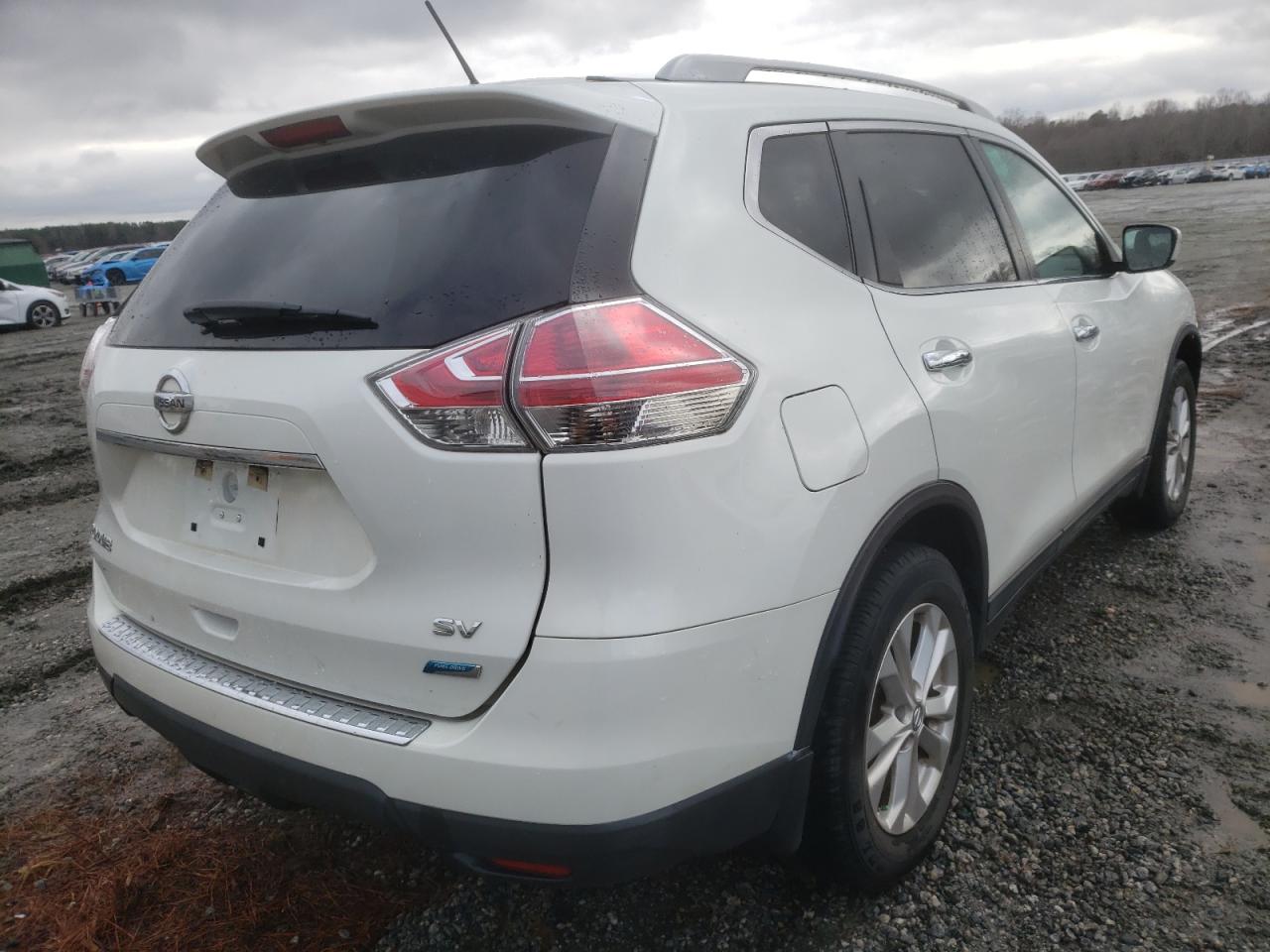 Photo 4 from auction – 2014 NISSAN ROGUE S with VIN 5N1AT2MLXEC871355