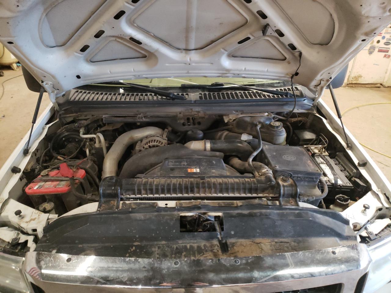 Photo 7 from auction – 2005 FORD F350 SUPER with VIN 1FTWW33P65EC77068