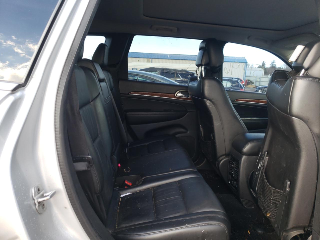 Photo 6 from auction – 2011 JEEP GRAND CHER with VIN 1J4RR5GT4BC522149