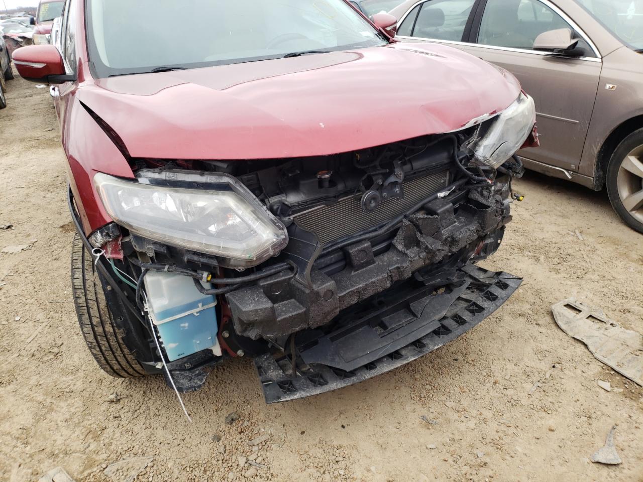 Photo 9 from auction – 2015 NISSAN ROGUE S with VIN KNMAT2MV2FP585046