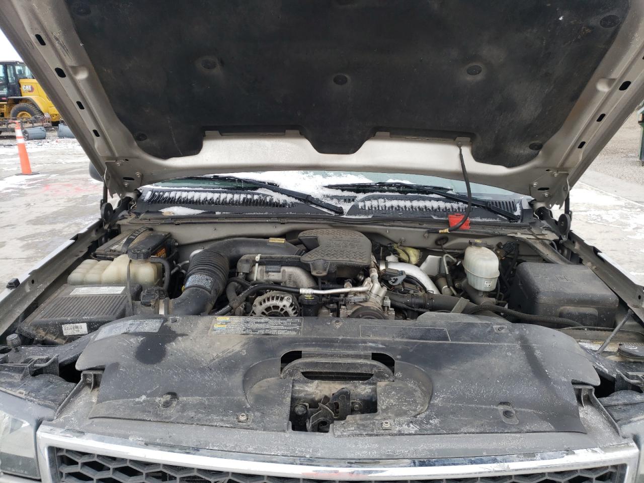Photo 7 from auction – 2005 CHEVROLET SILVERADO with VIN 1GCHK23295F862952