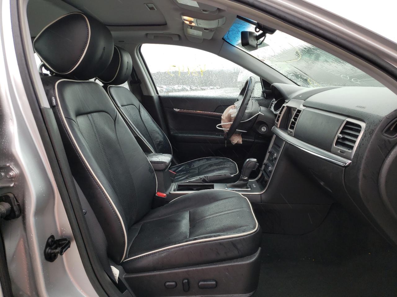 Photo 5 from auction – 2012 LINCOLN MKZ with VIN 3LNHL2GCXCR832449