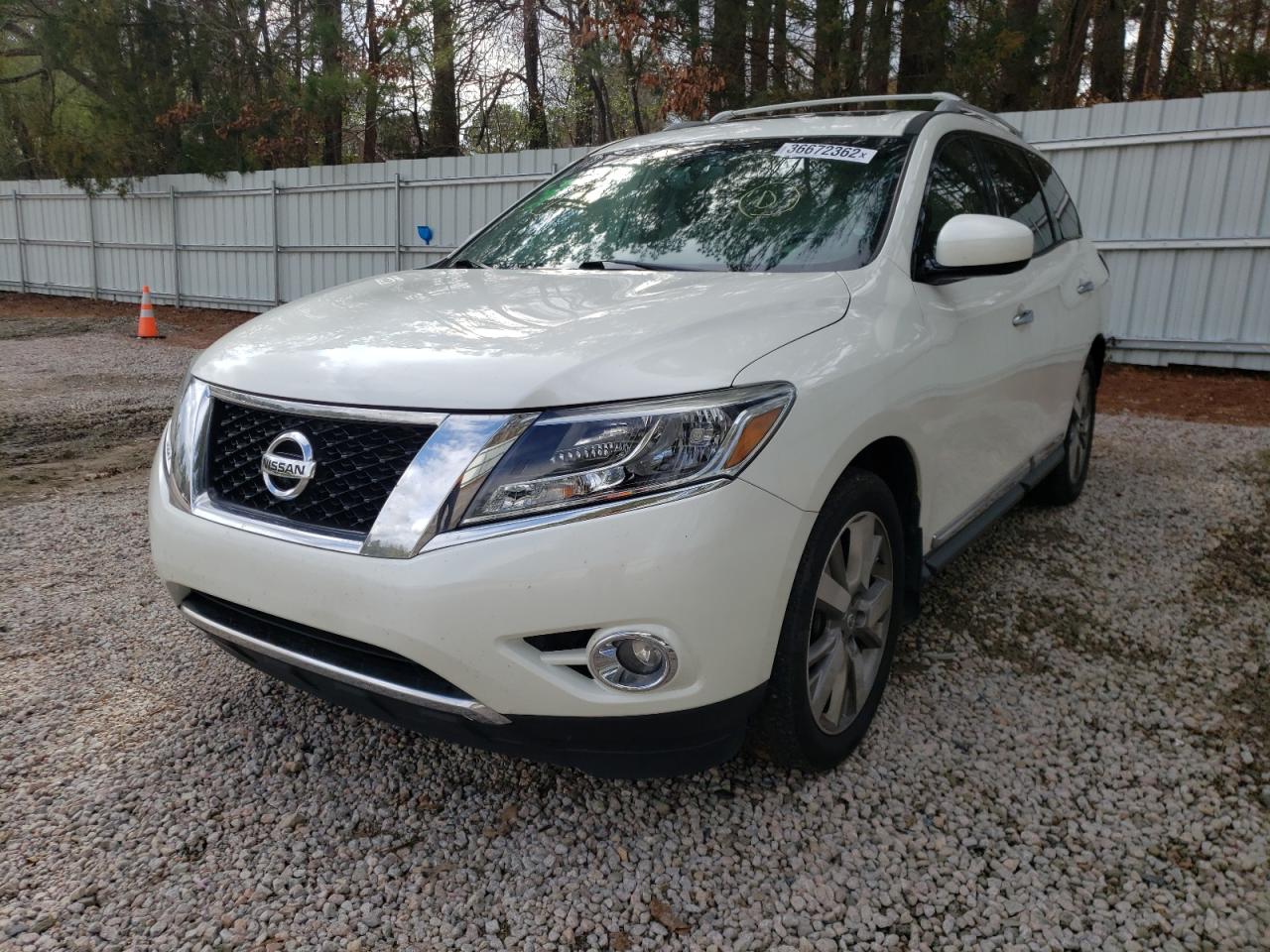 Photo 2 from auction – 2016 NISSAN PATHFINDER with VIN 5N1AR2MN9GC608647