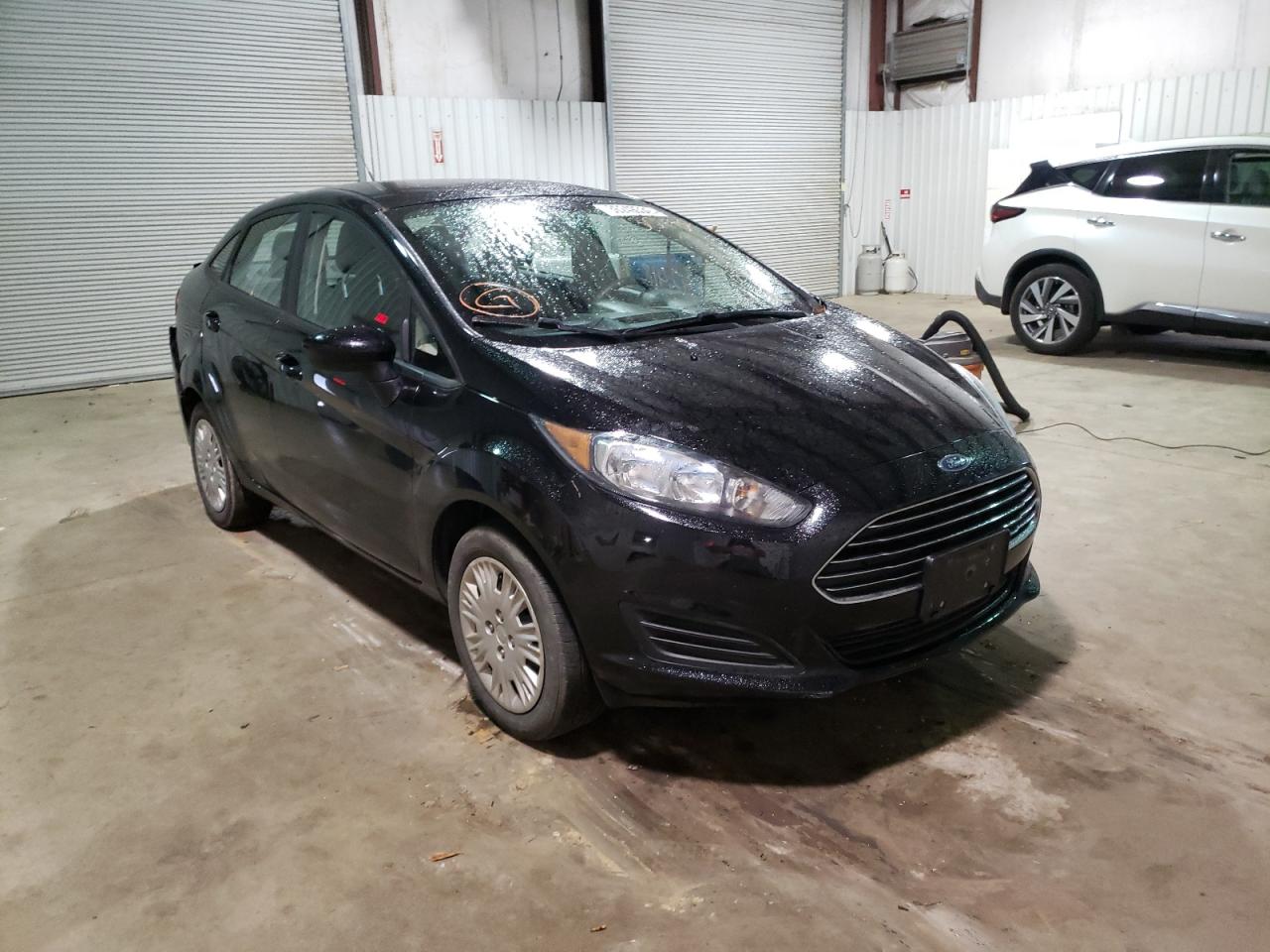FORD FIESTA S 2018 with VIN 3FADP4AJ3JM130189 - Photo from auction