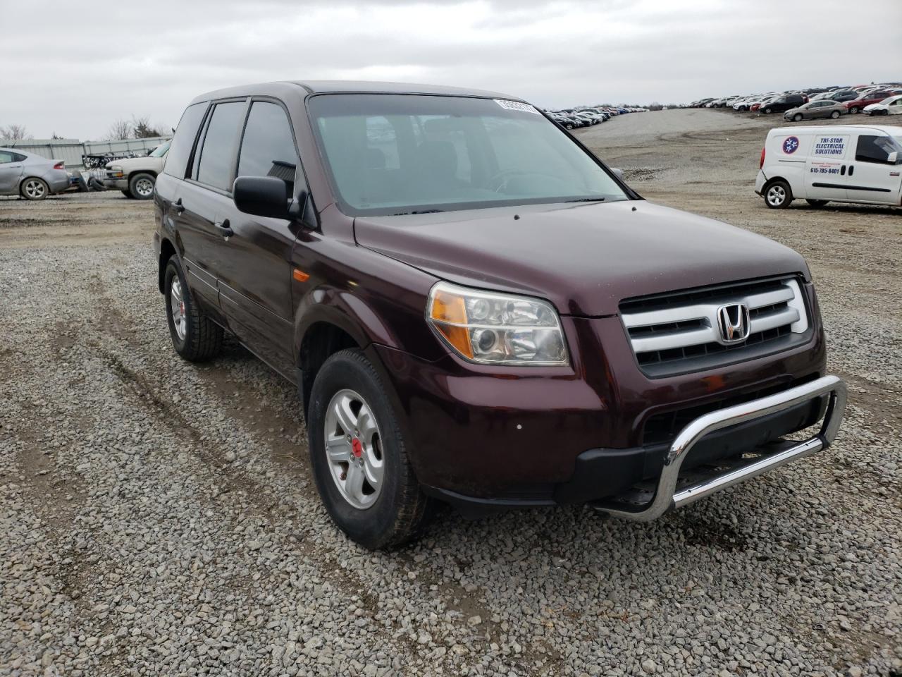 HONDA PILOT LX 2007 with VIN 5FNYF28137B002685 - Photo from auction