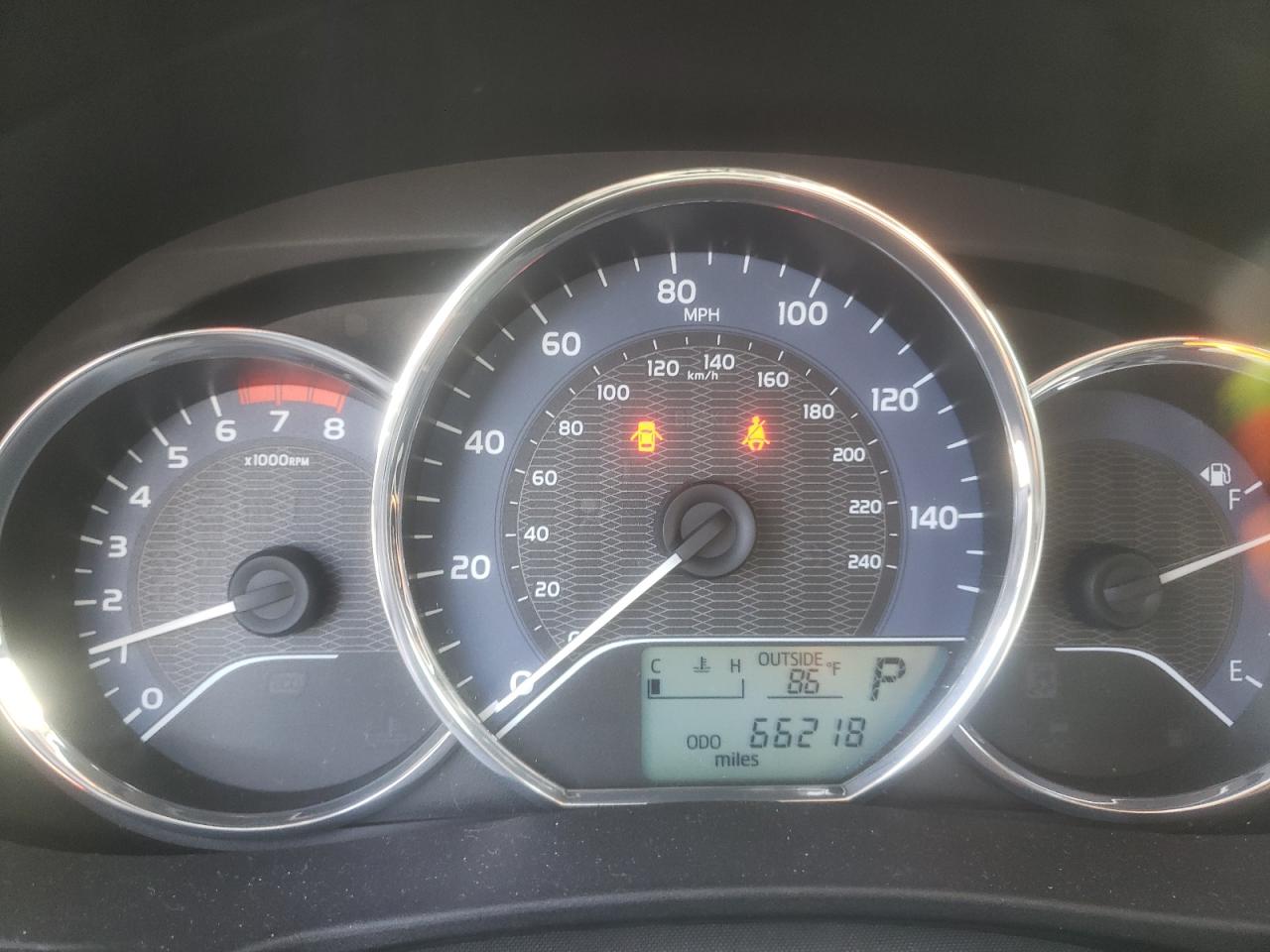 Photo 8 from auction – 2014 TOYOTA COROLLA L with VIN 2T1BURHE4EC072561