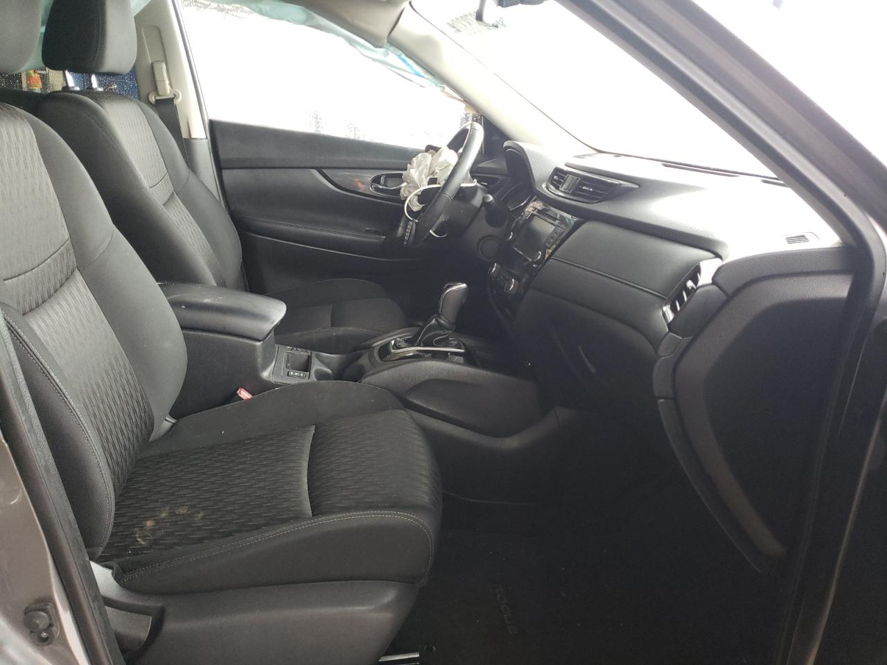 Photo 5 from auction – 2018 NISSAN ROGUE S with VIN KNMAT2MT8JP517342