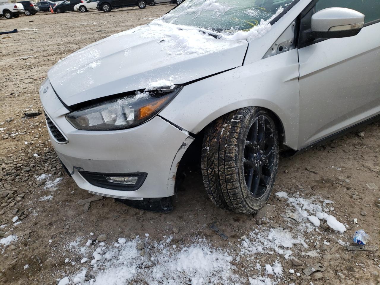 Photo 9 from auction – 2016 FORD FOCUS SE with VIN 1FADP3K2XGL340686