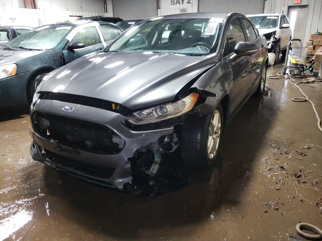 Photo 2 from auction – 2016 FORD FUSION SE with VIN 1FA6P0HDXG5117763