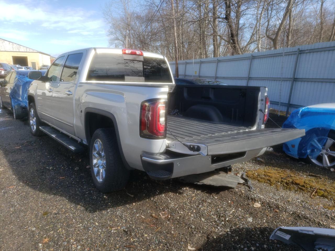 Photo 3 from auction – 2018 GMC SIERRA K15 with VIN 3GTU2PEJXJG545318