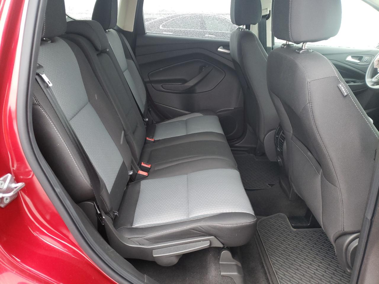 Photo 6 from auction – 2017 FORD ESCAPE SE with VIN 1FMCU0GD2HUD19264