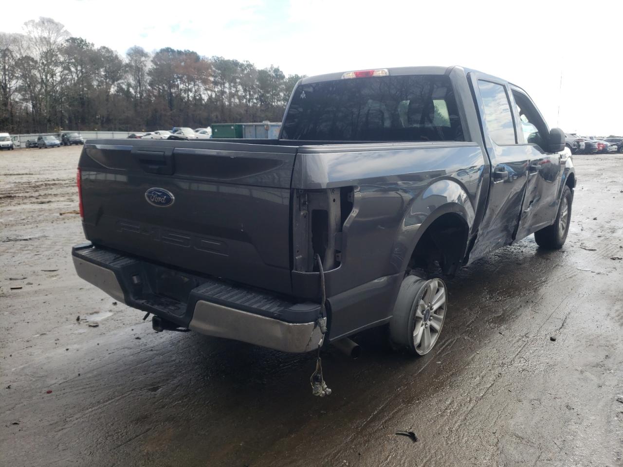 Photo 4 from auction – 2018 FORD F150 SUPER with VIN 1FTEW1CB3JFC64173