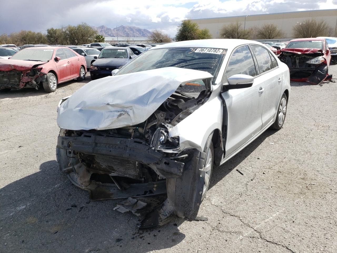 Photo 2 from auction – 2012 VOLKSWAGEN JETTA SE with VIN 3VWBP7AJ2CM454754