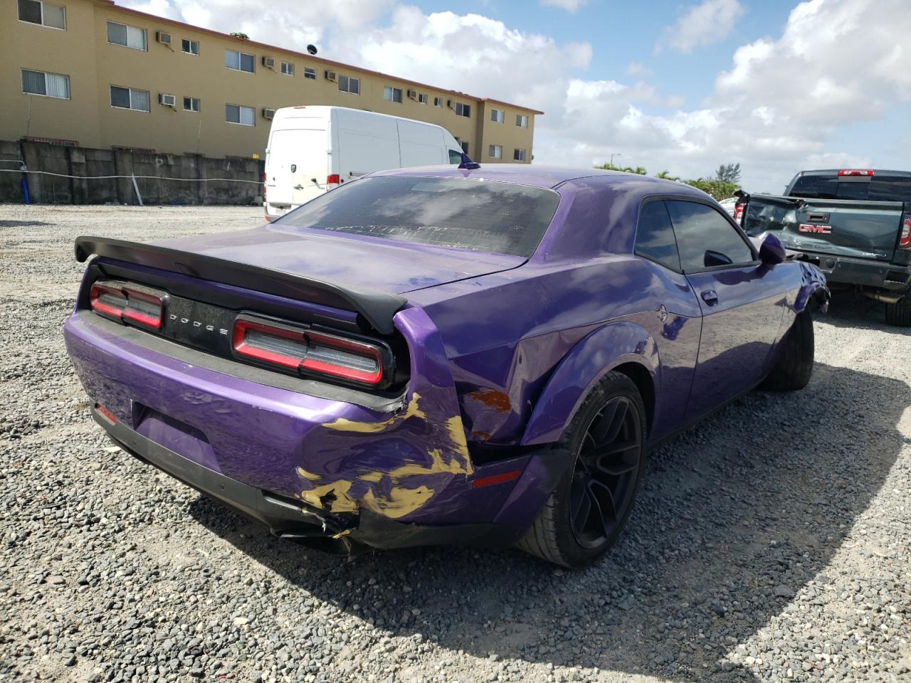 Photo 4 from auction – 2019 DODGE CHALLENGER with VIN 2C3CDZL94KH581330