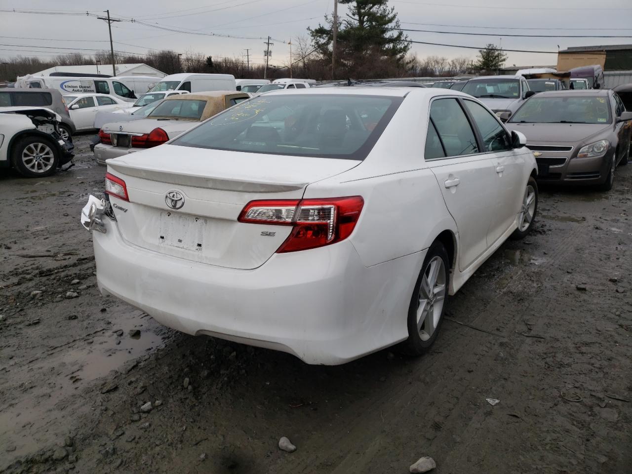 Photo 4 from auction – 2014 TOYOTA CAMRY L with VIN 4T1BF1FK6EU733381