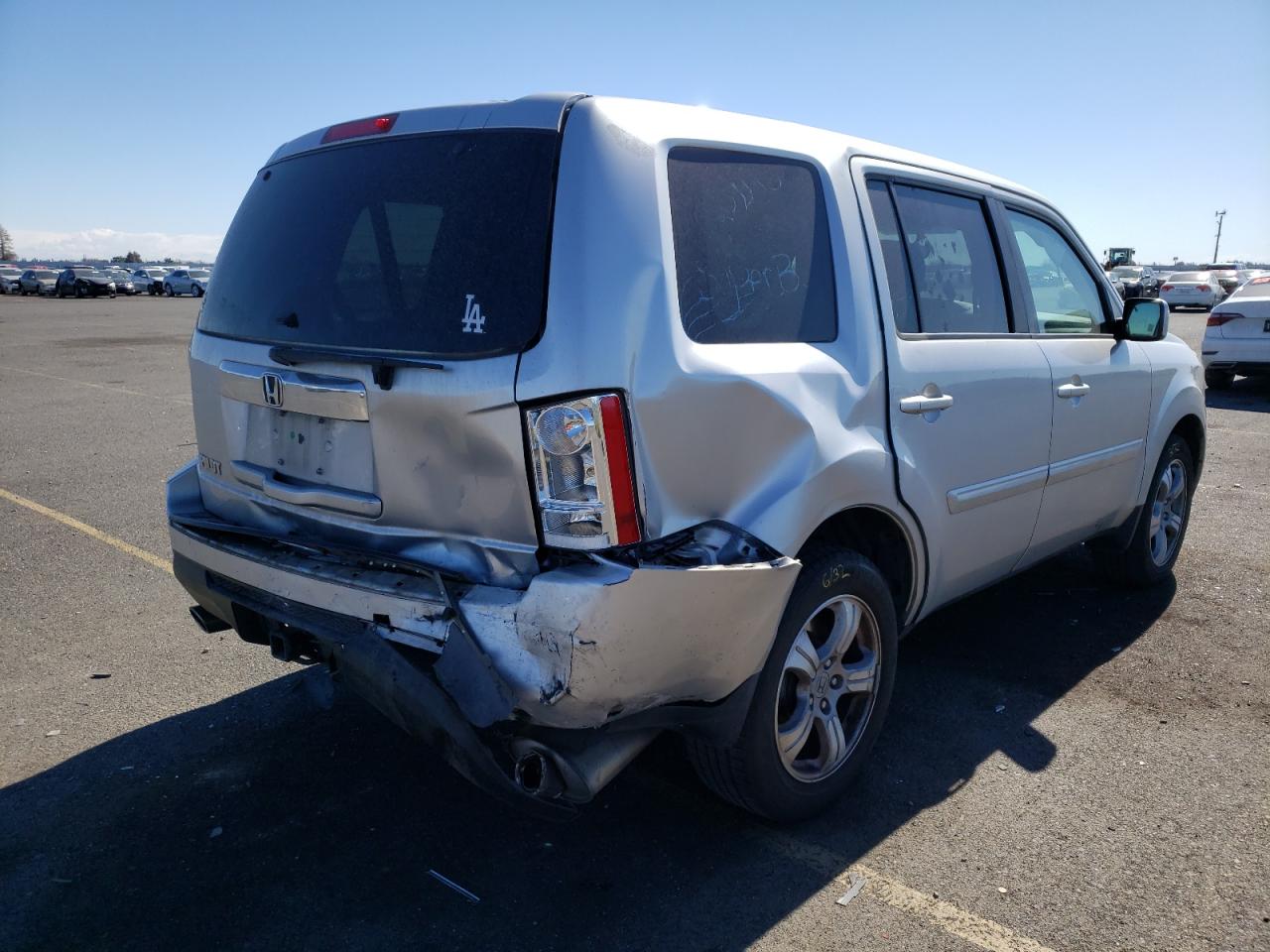 Photo 4 from auction – 2014 HONDA PILOT EX with VIN 5FNYF3H48EB020533