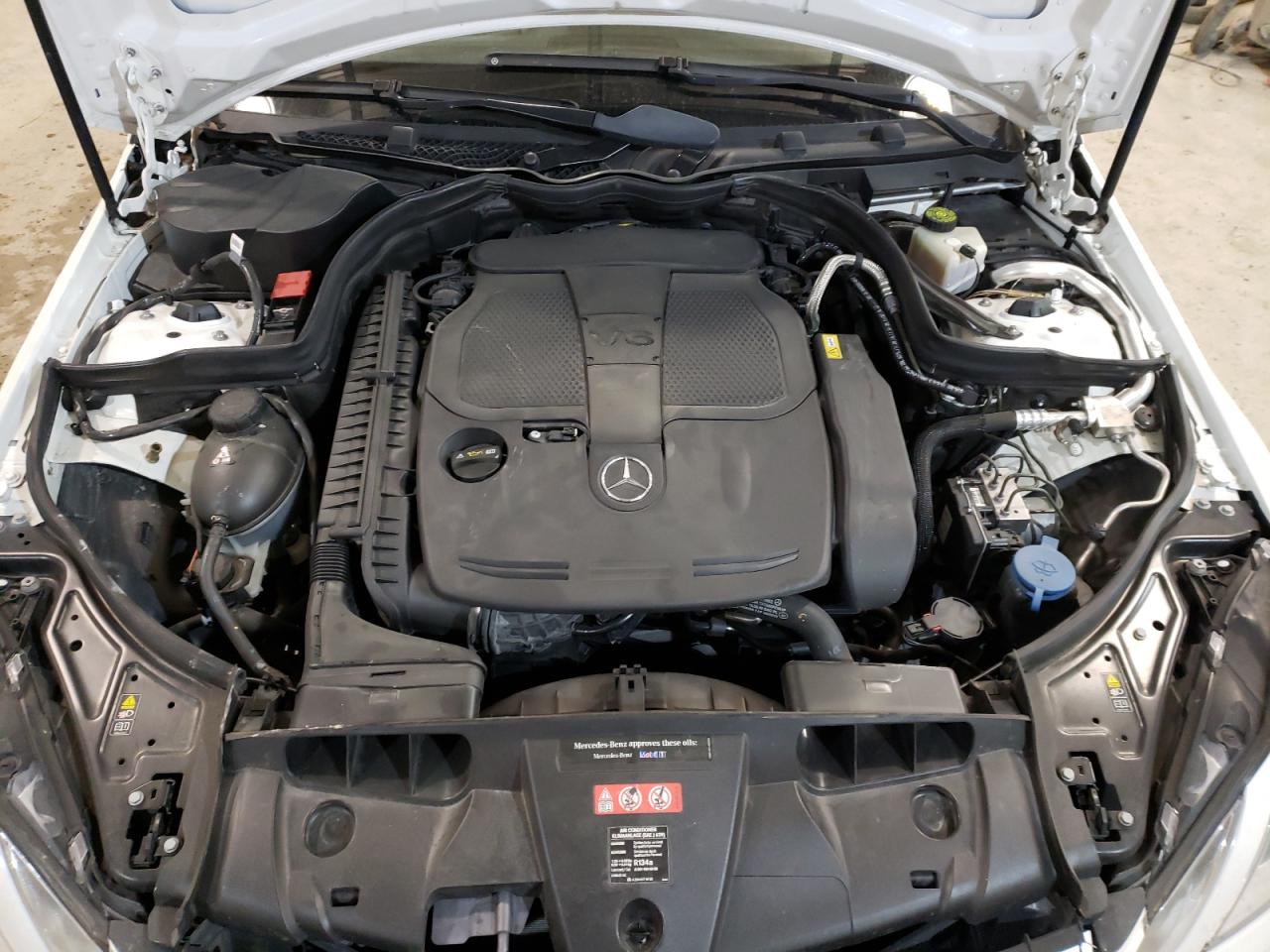 Photo 7 from auction – 2012 MERCEDES-BENZ E 350 with VIN WDDKK5KF1CF159361