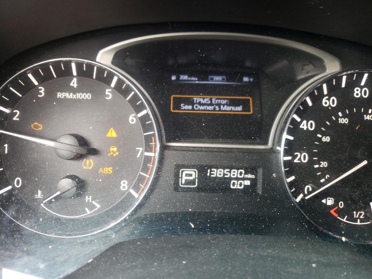 Photo 8 from auction – 2014 NISSAN PATHFINDER with VIN 5N1AR2MM0EC729197