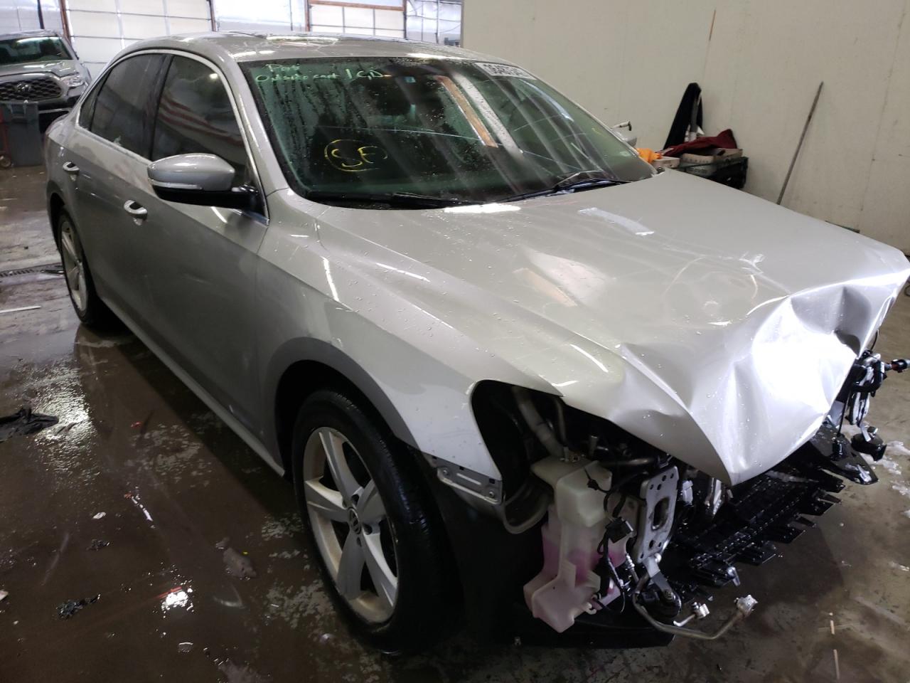 VOLKSWAGEN PASSAT 2015 with VIN 1VWBN7A39DC089273 - Photo from auction