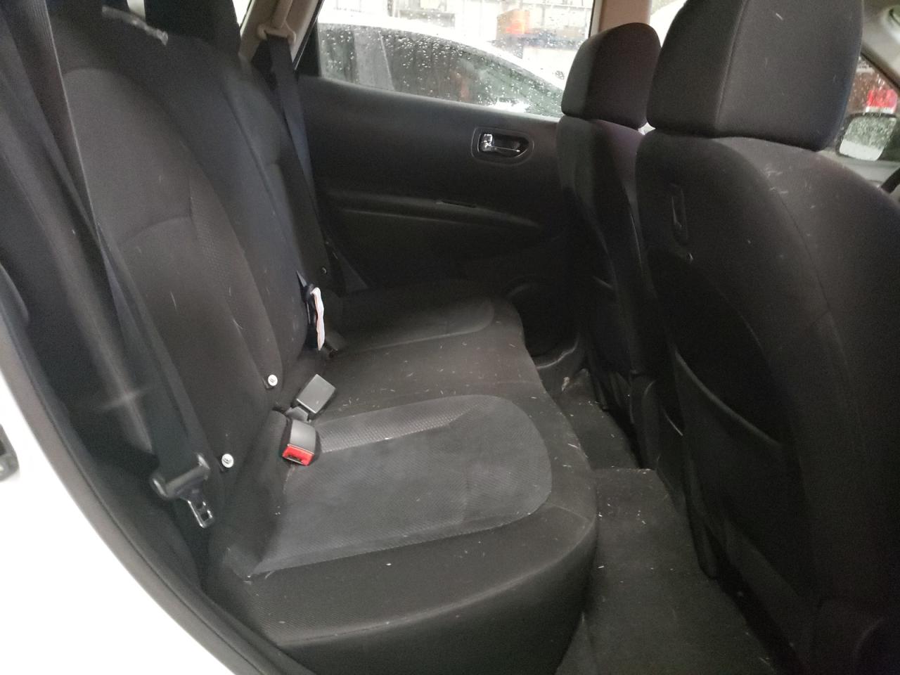 Photo 6 from auction – 2013 NISSAN ROGUE S with VIN JN8AS5MT2DW028311
