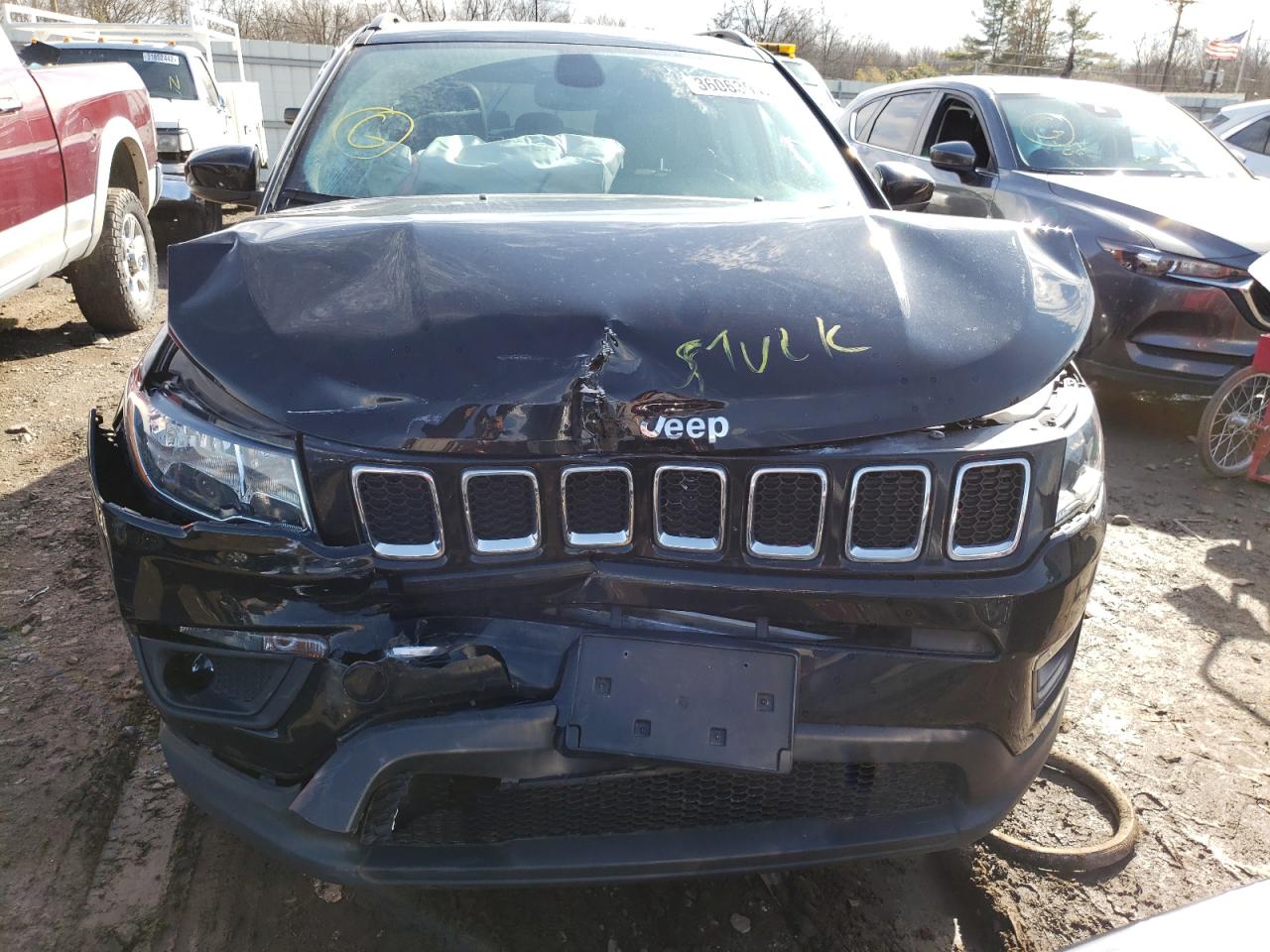 Photo 9 from auction – 2019 JEEP COMPASS LA with VIN 3C4NJDBB7KT834507
