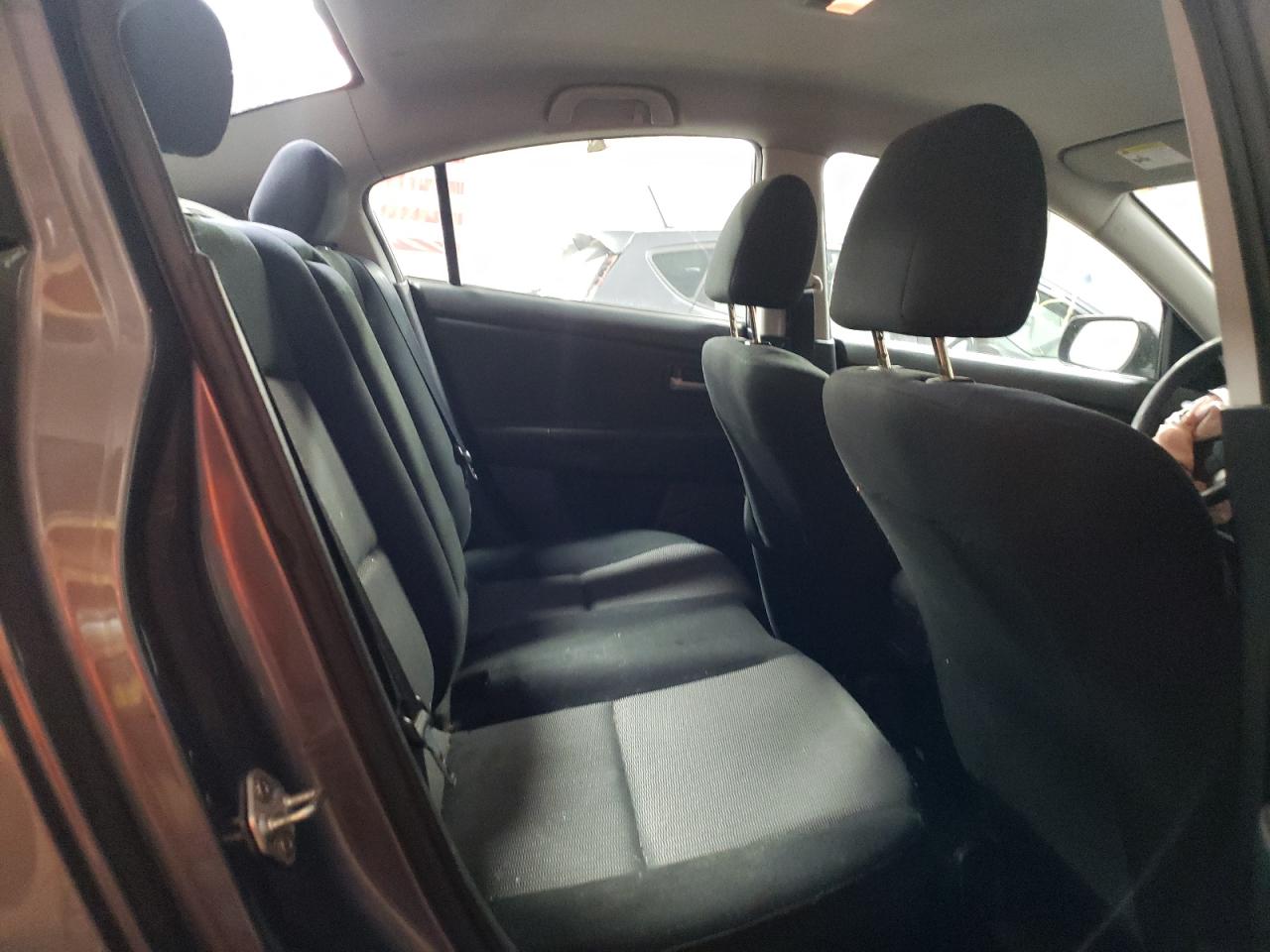 Photo 6 from auction – 2008 MAZDA 3 I with VIN JM1BK32F281863460