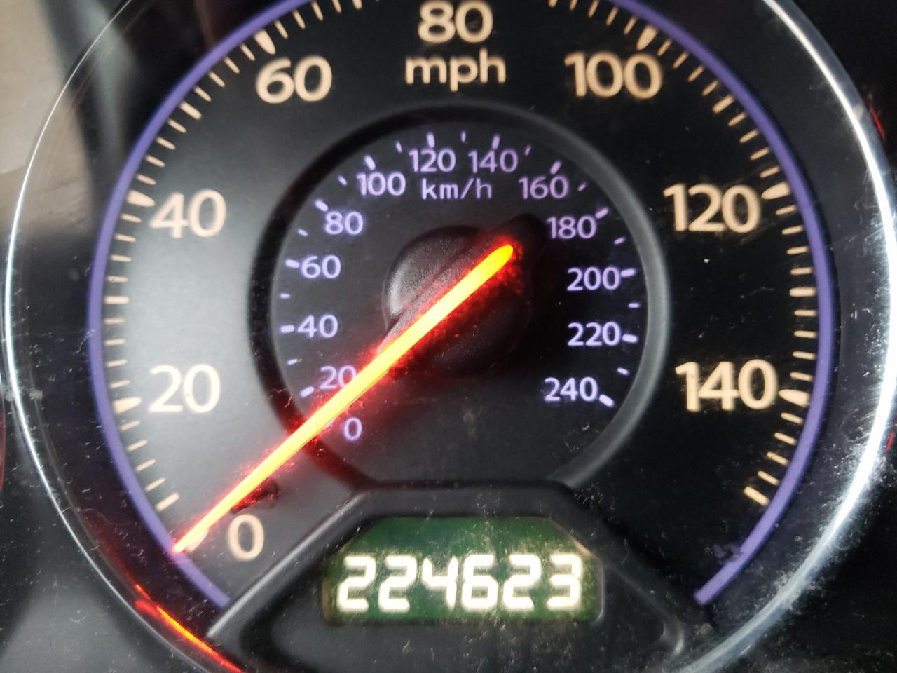 Photo 8 from auction – 2003 HONDA CIVIC EX with VIN 2HGES267X3H526329