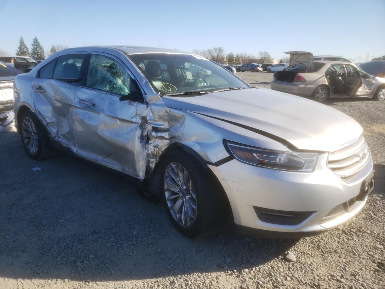 Photo 9 from auction – 2016 FORD TAURUS LIM with VIN 1FAHP2F82GG113317