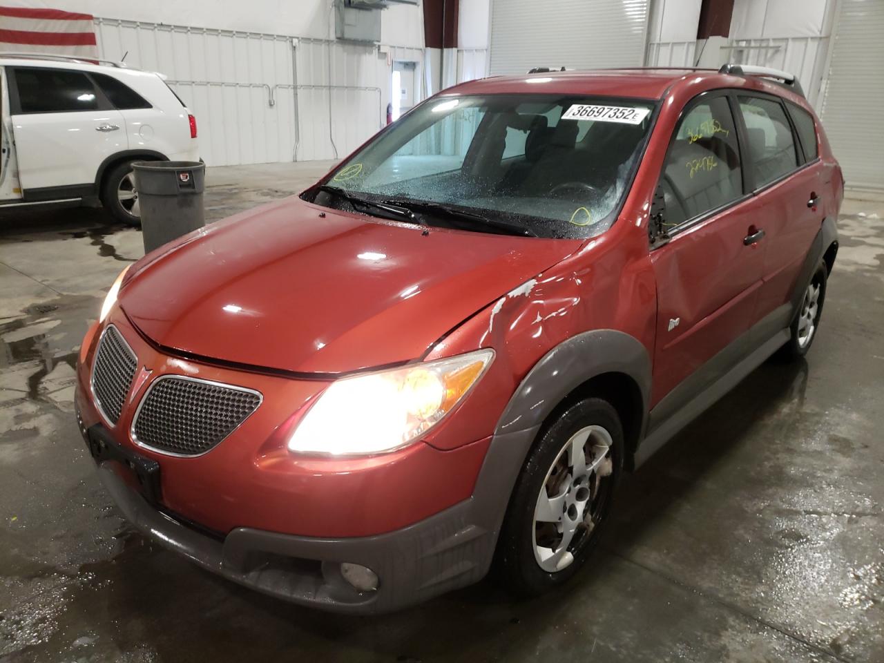 Photo 2 from auction – 2008 PONTIAC VIBE with VIN 5Y2SL65818Z424795