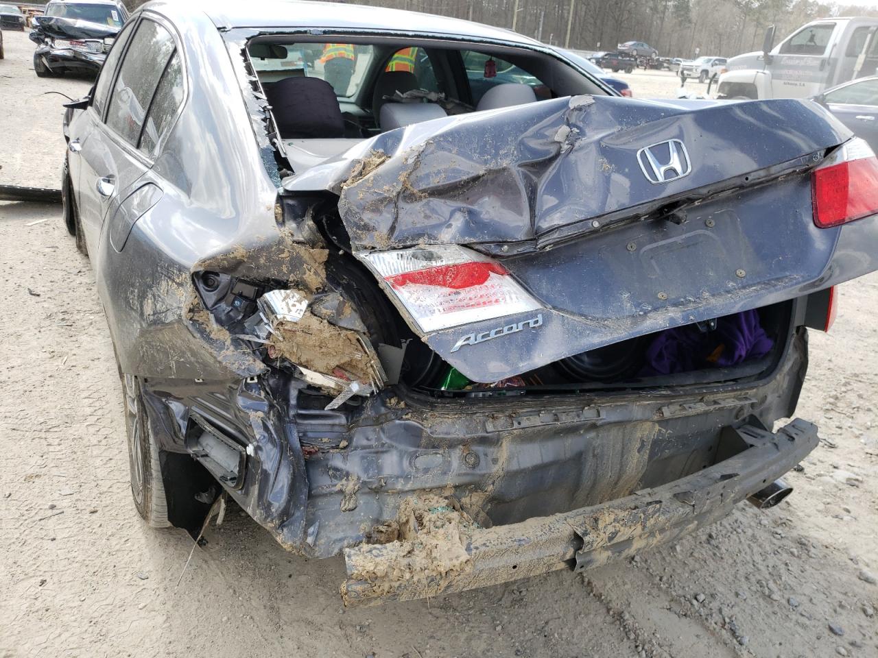 Photo 9 from auction – 2014 HONDA ACCORD LX with VIN 1HGCR2F38EA240447