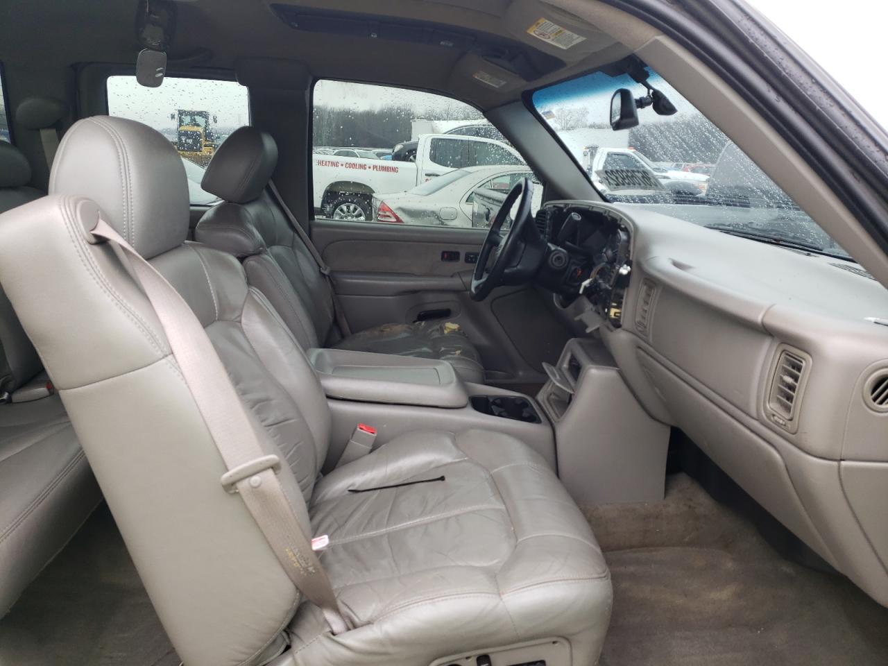 Photo 5 from auction – 2002 CHEVROLET SILVERADO with VIN 2GCEK19T821300069