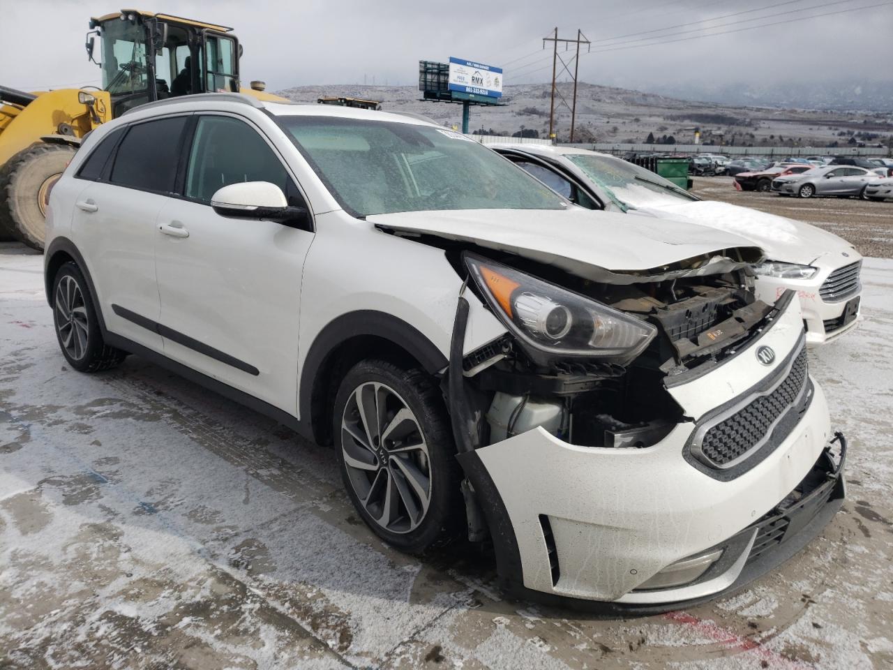 KIA NIRO EX TO 2017 with VIN KNDCE3LCXH5038257 - Photo from auction