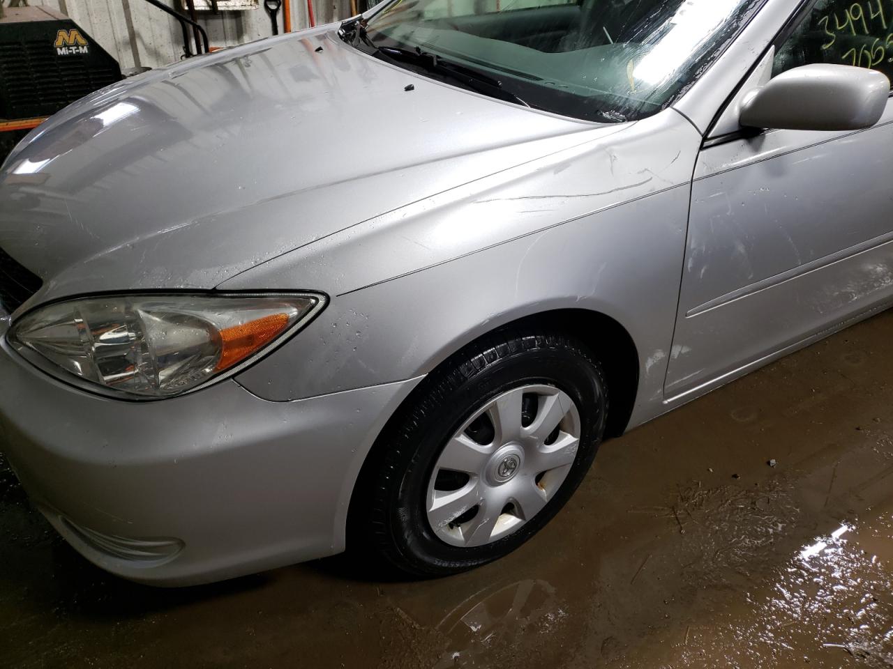 Photo 9 from auction – 2003 TOYOTA CAMRY LE with VIN 4T1BE32K93U208025