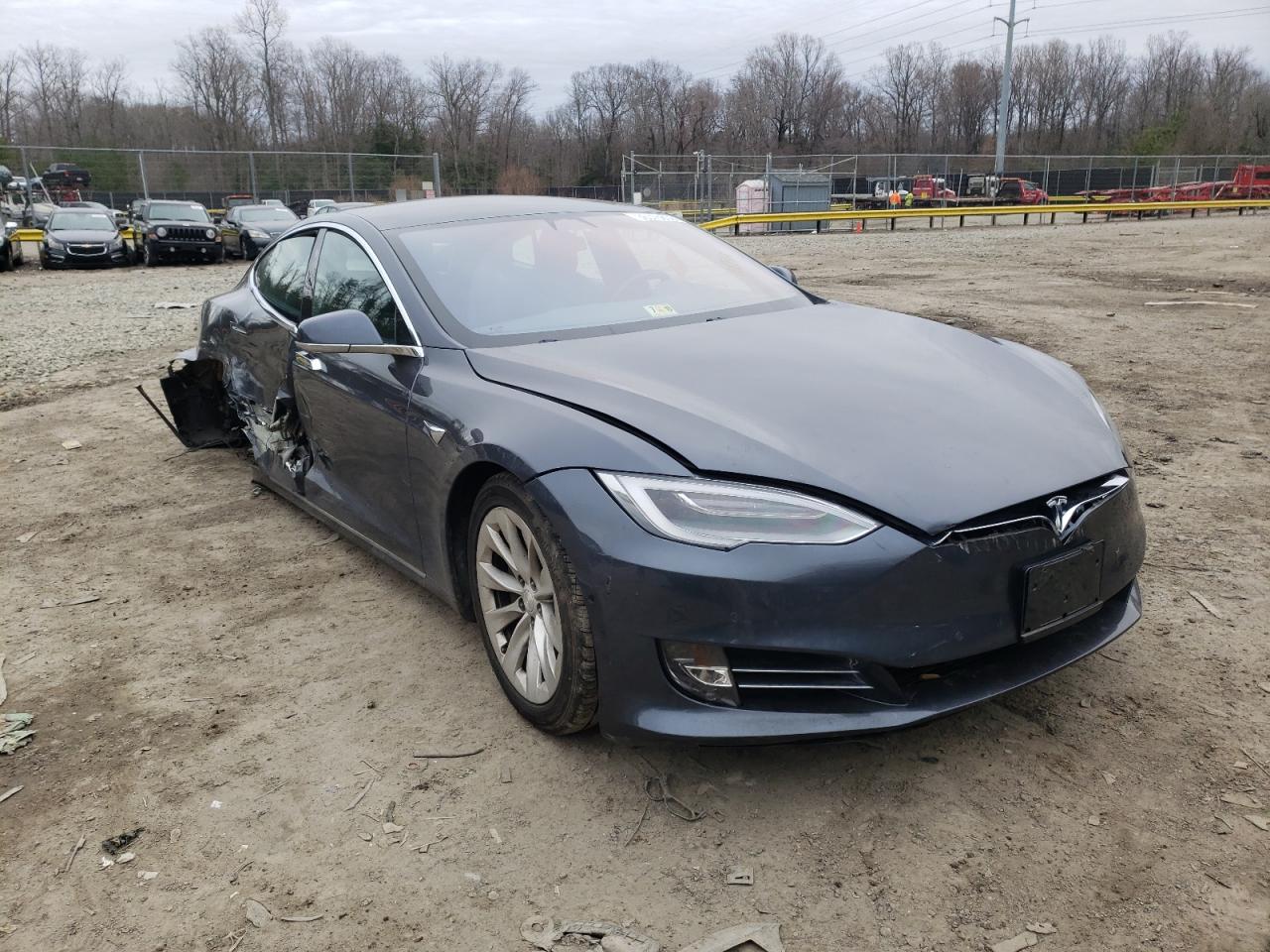 TESLA MODEL S 2017 with VIN 5YJSA1E29HF192196 - Photo from auction