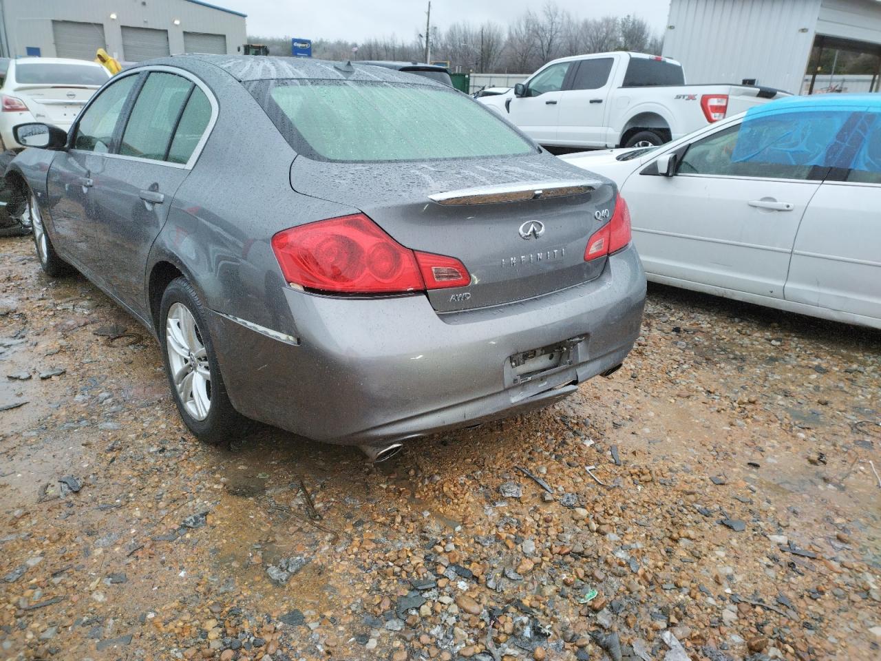 Photo 3 from auction – 2015 INFINITI Q40 with VIN JN1CV6AR3FM520700