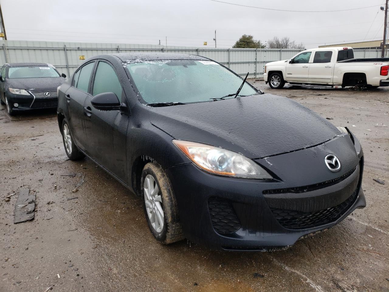 MAZDA 3 I 2012 with VIN JM1BL1V76C1698169 - Photo from auction